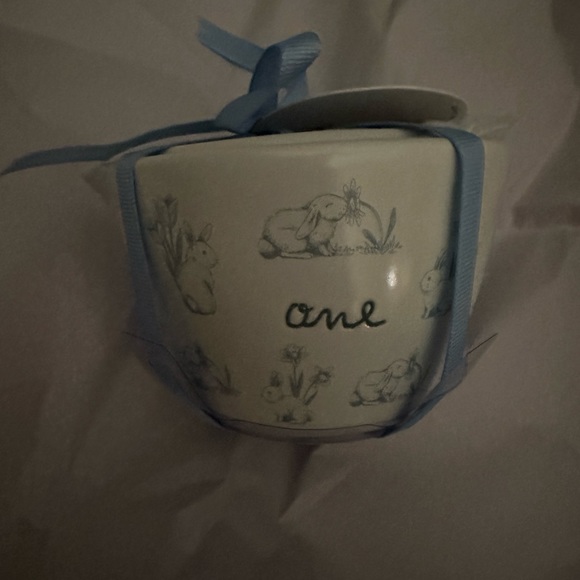 RAE DUNN MEASURING CUPS - Picture 5 of 7